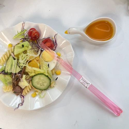 Rainbow crystal chopsticks, the same style as Chongchong, one person, one chopstick, eating chopsticks, tableware, transparent chopsticks BH340
