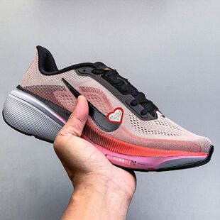 ����Air Zoom�w�R42��ȫ�ƚ�|�ܲ�Ь�W��͸����Ů��͎��\��Ь