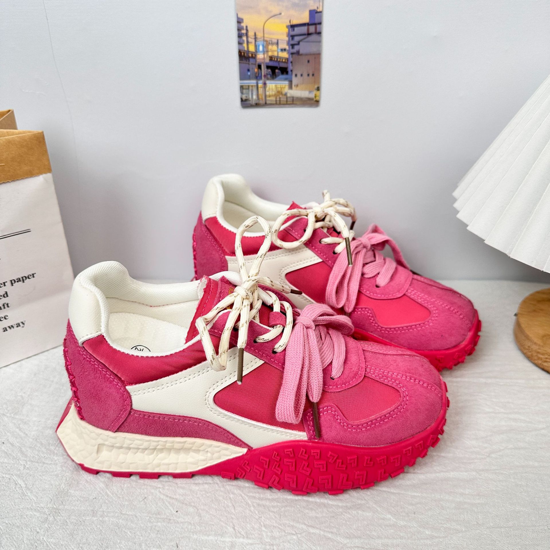 A9911 zapatos de entrenamiento alemán de champán dorado de suela gruesa de nicho, zapatos de Forrest Gump, zapatos casuales de todo fósforo, zapatos de niña image 4