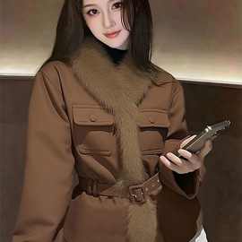 超火美拉德复古韩版有质感保暖卡其色狐狸毛领收腰加厚外套冬