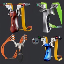 户外激光红外线弹弓不锈钢木把追龙金刚狼盖世英雄扁皮筋专用弹弓