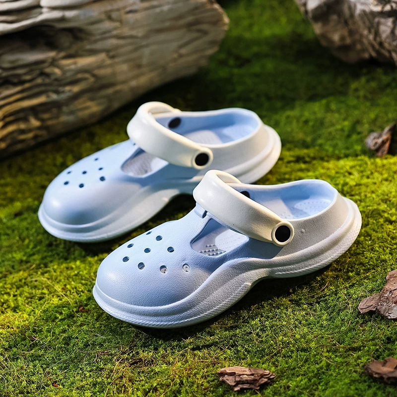 2025 новый стиль ~ туфли на толстой подошве с небольшими поясными отверстиями для женщин, которые можно носить летом, пляжные быстросохнущие нескользящие сандалии с носком