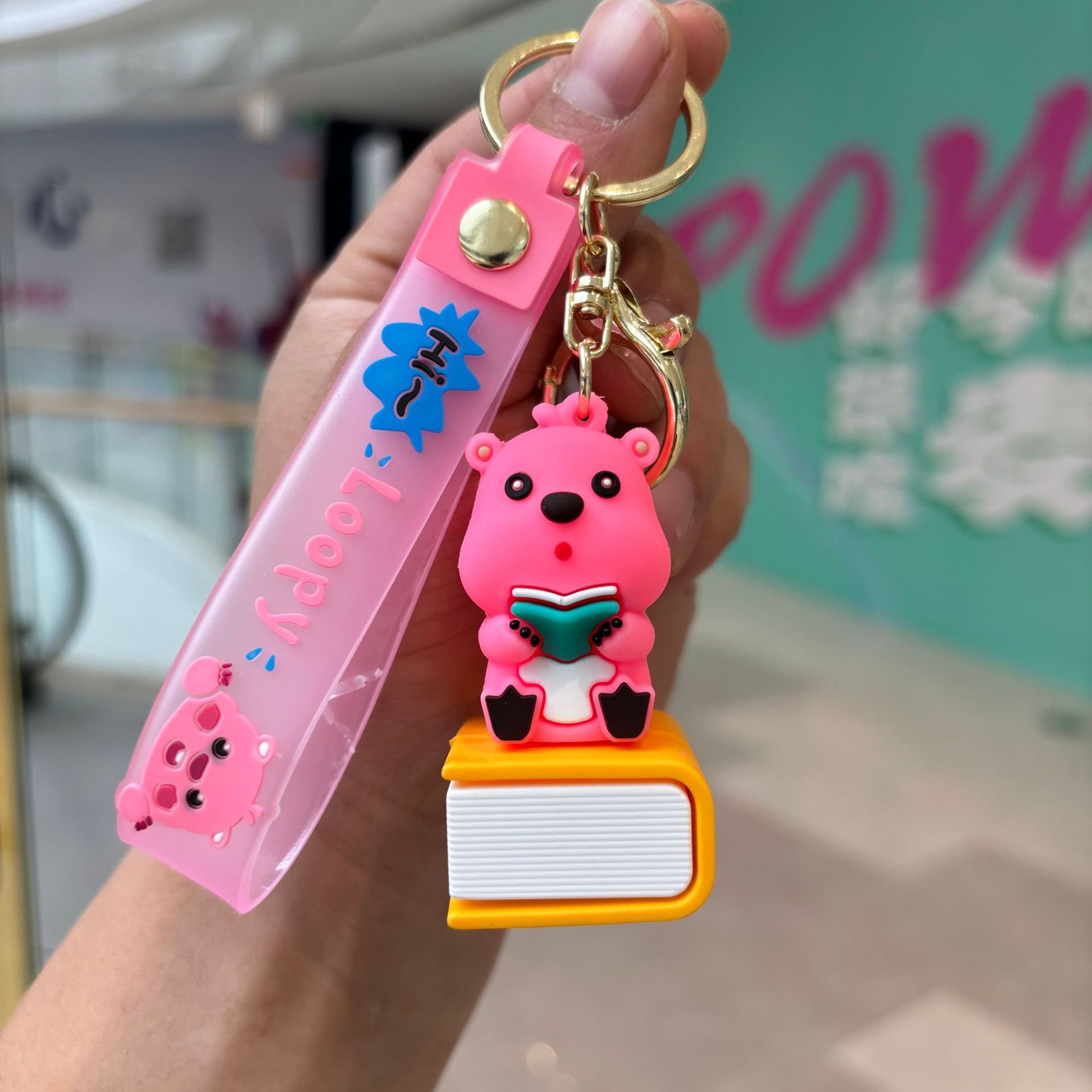 Caricatura pequeño castor llavero colgante bolsos de automóvil llavero muñeca llavero pequeño regalo al por mayor