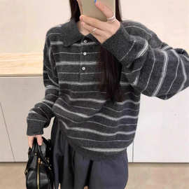 复古灰色条纹polo领毛衣女秋冬老钱风穿搭慵懒宽松软糯针织衫上衣