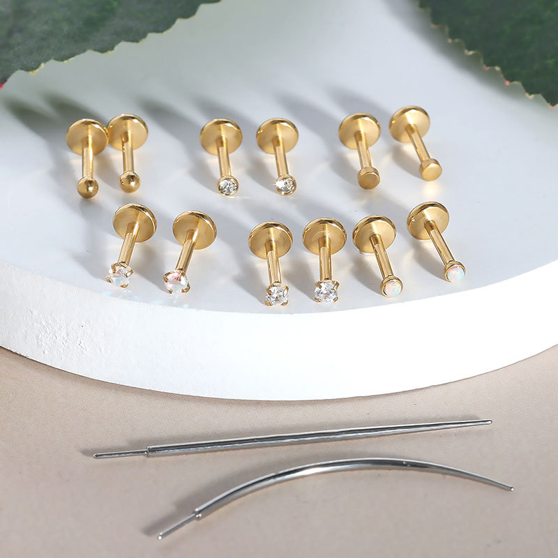 Pointed titanium steel lip stud product view