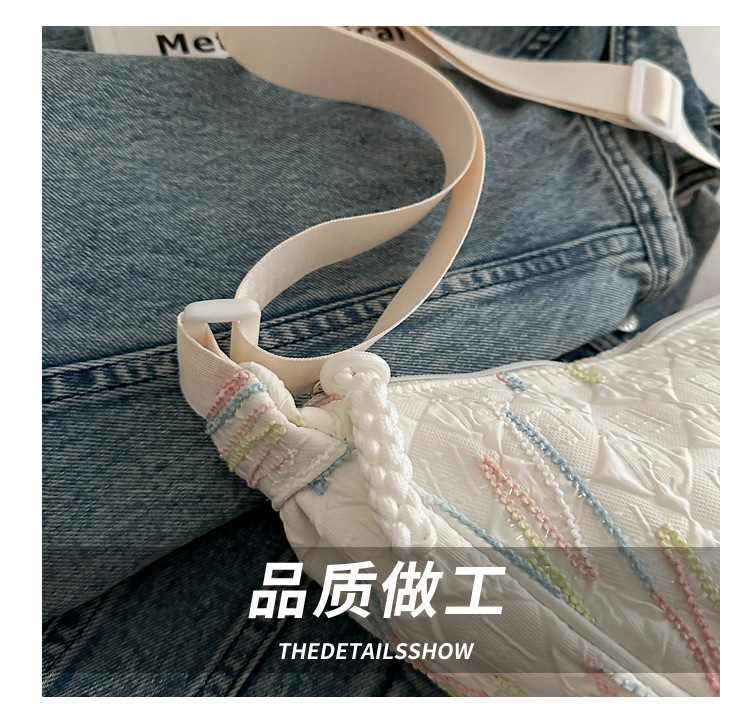 The new 2024 fashionable canvas versatile dumpling bag, a simple and stylish single-shoulder bag for commuting ladies with a high level of appearance undefined