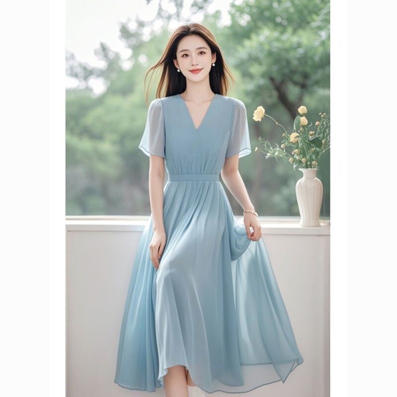 This Year's Popular Beautiful Simple and Elegant Long Skirt High-End Ladylike Elegant Blue Chiffon V-Neck Dress for Women Summer