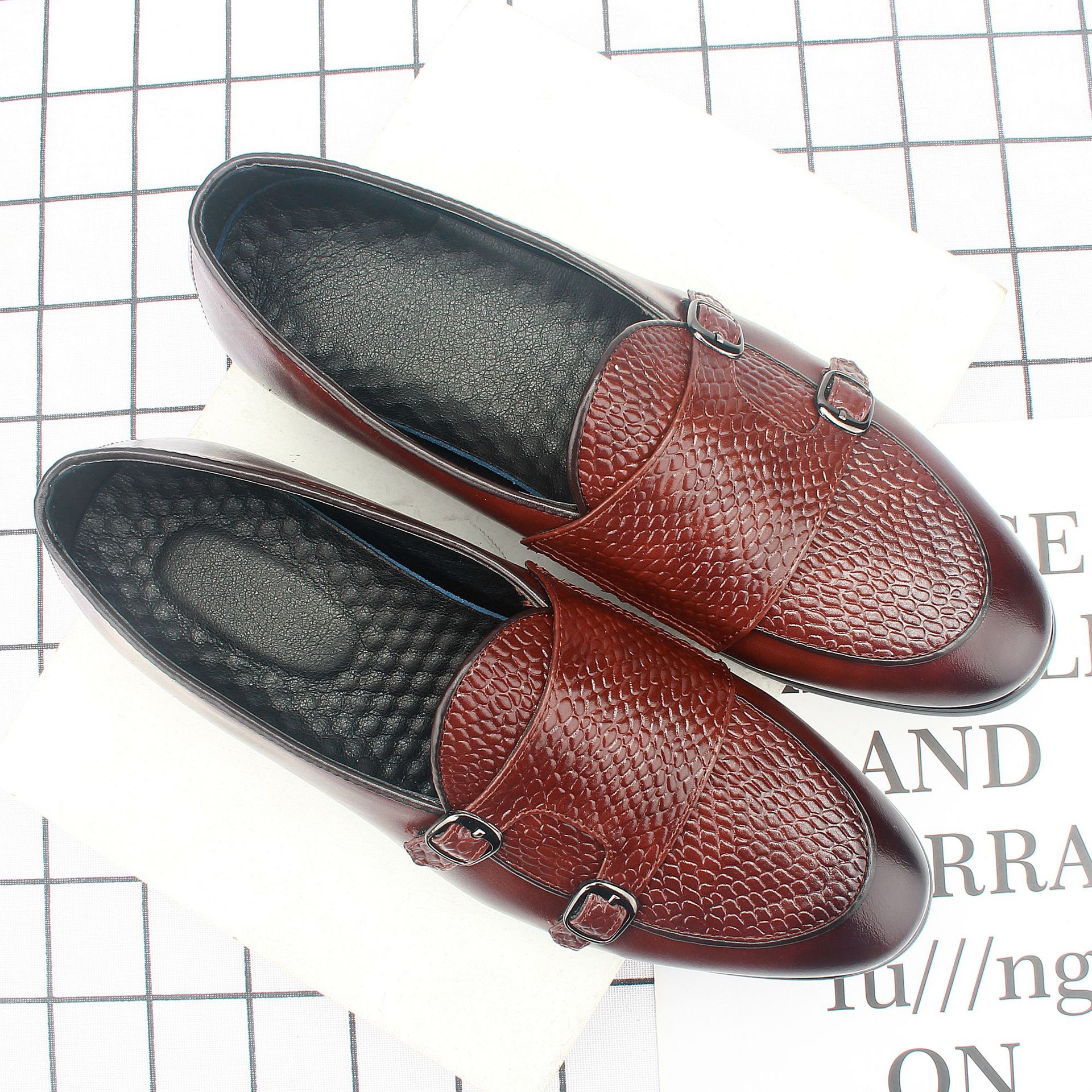 �¿�������г�Ь��װһ�ŵ�ƤЬ��ʿӢ�׺������ۼ�ͷ��Ь7937