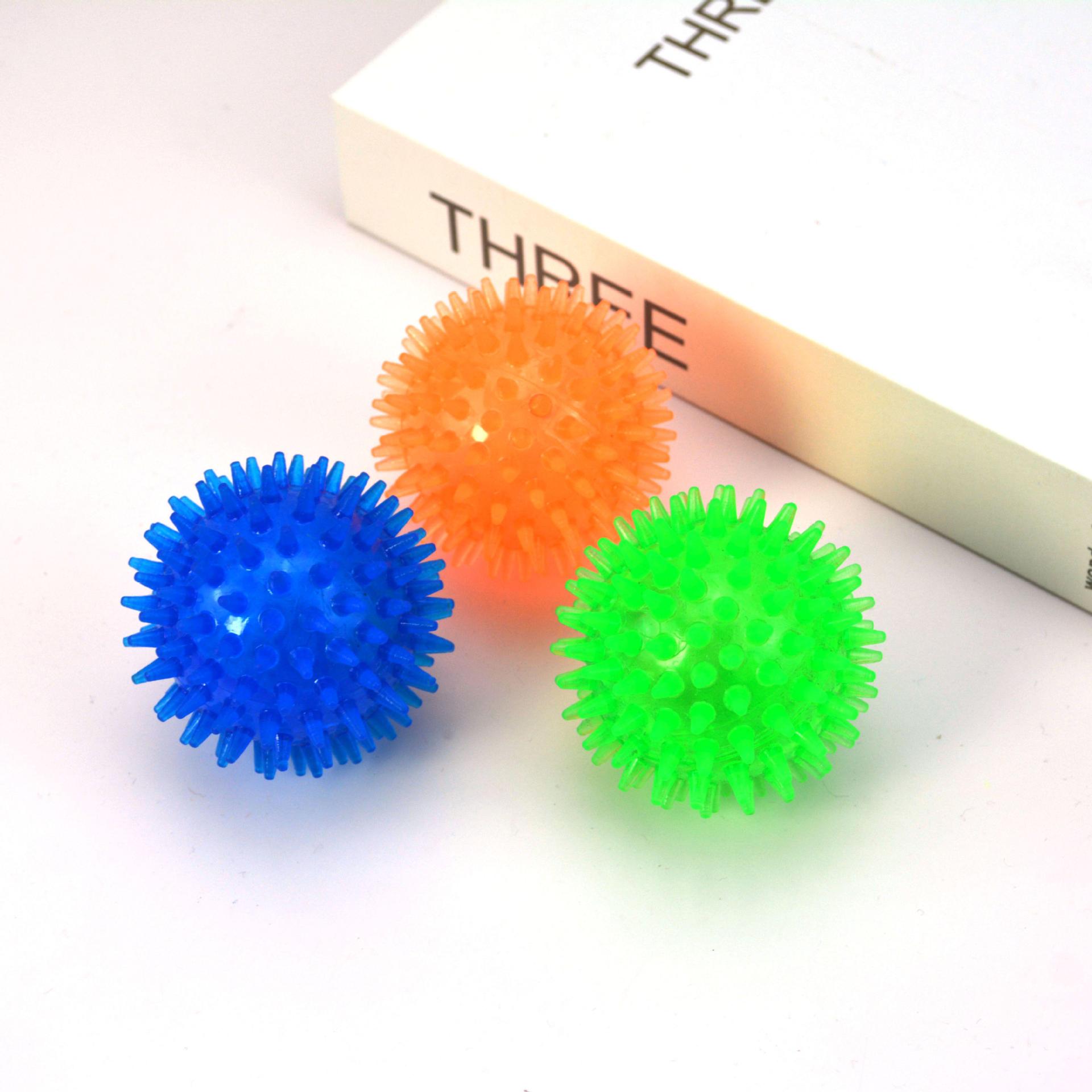 Juguetes para mascotas transfronterizos de Amazon, molares para perros, pelotas resistentes a morder, pelotas para morder para perros, pelotas para comer tpr, juguetes de sonido Ximu