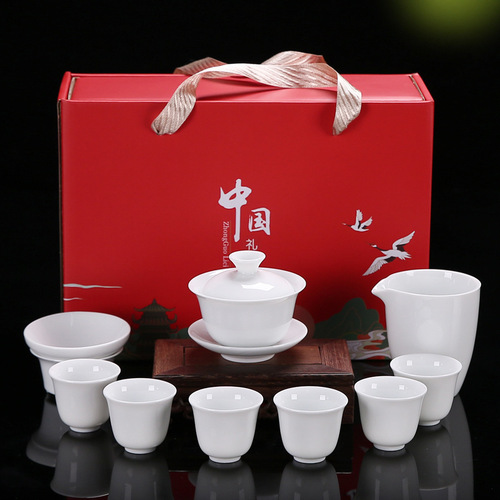 Factory direct sales Kung Fu tea set ceramic tea cup white porcelain complete set blue and white tea cup lid bowl tea set can be made with logo
