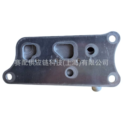 E592061210, car radiator