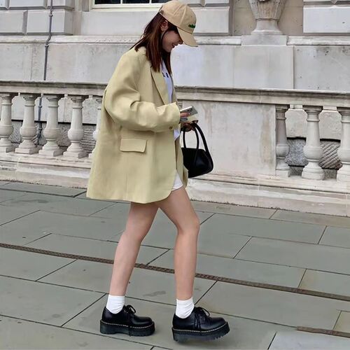 Korean-style pure and alluring mousse-style platform leather shoes—2025 autumn new arrival: round-toe, non-slip, versatile everyday Martin boots.