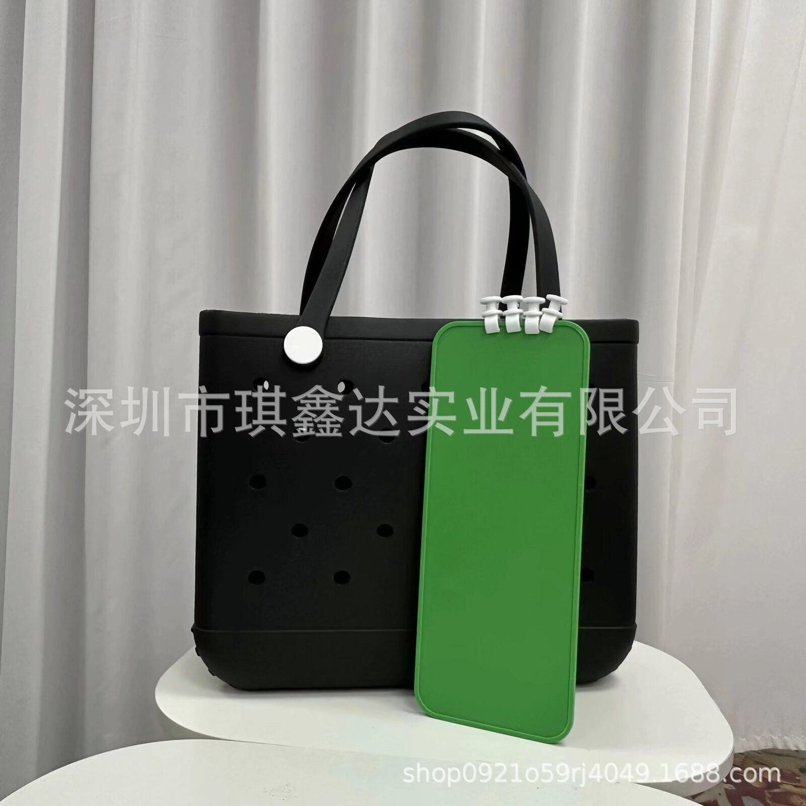 녹색 중간 파티션