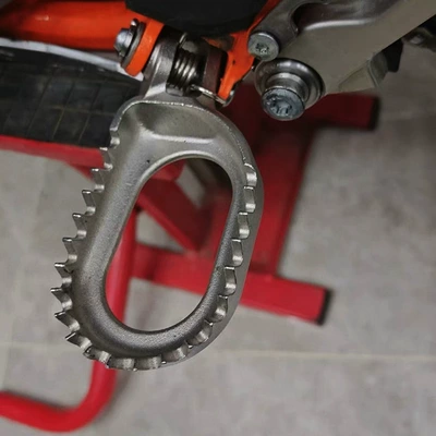 Husqvarna Z300 Ktm 320: Motorcycle pedals