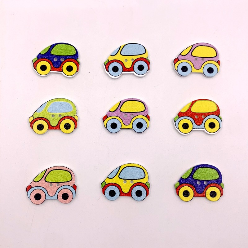 Seis de dibujos animados fondo blanco autobús coche botones de madera pintado helicóptero botones de madera 50 piezas paquete