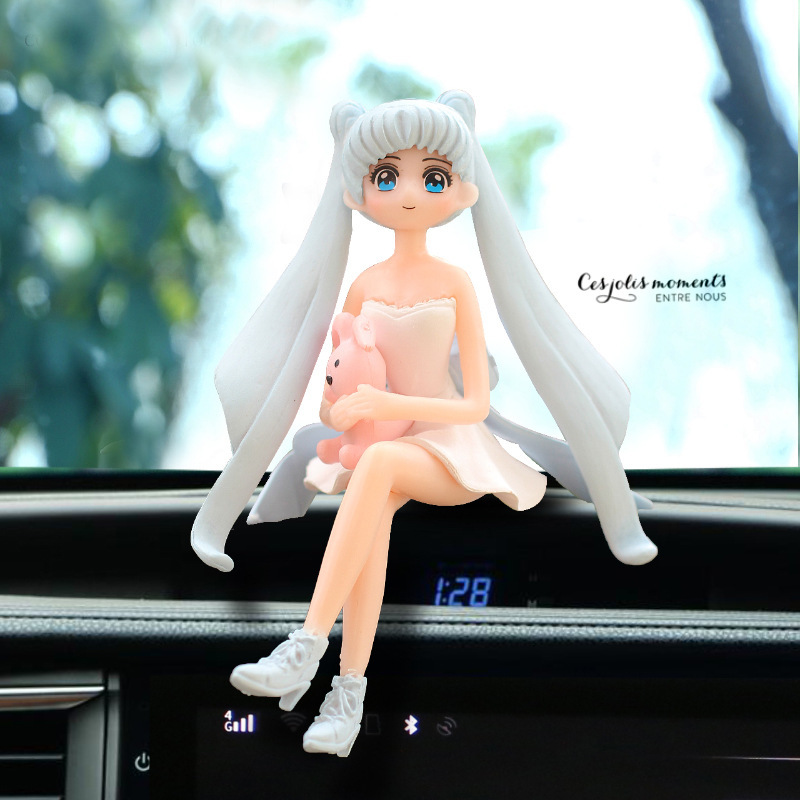 Adornos de coche de celebridades de Internet Adornos de decoración interior creativa de niña hermosa Adornos de decoración del hogar del corazón de niña linda