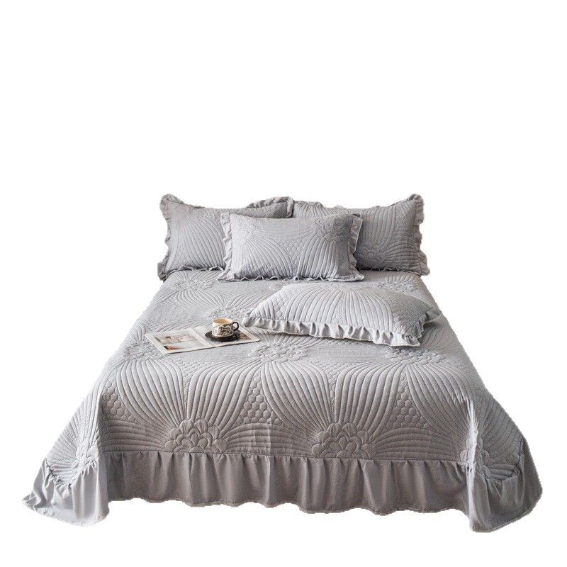 Tapa de cama de encaje de hoja de loto de color sólido de tres piezas, sábanas acolchadas acolchadas gruesas y aptas para la piel, las ventas directas de fábrica se pueden enviar en nombre de una pieza