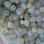 异形水晶石白松石蛋白石