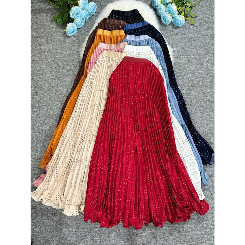 Pleated polka dot skirt, classic and versatile, high-waisted, slimming, with wavy hem, elegant A-line long skirt for women Pleated polka dot skirt, classic and versatile, high-waisted, slimming, with wavy hem, elegant A-line long skirt for women