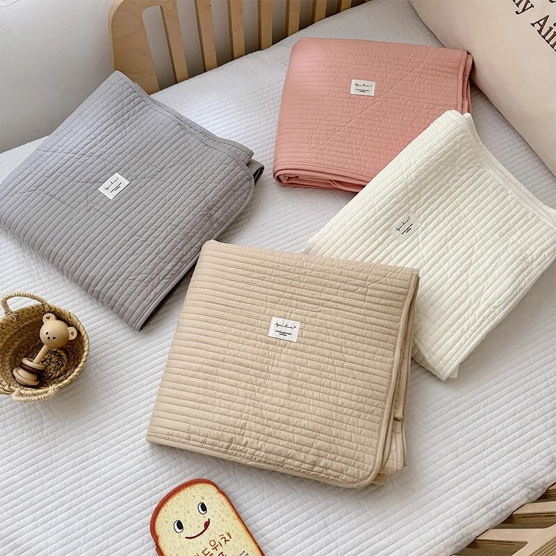 Baby 60 Cotton Quilted Solid Color Bed Cover Children's Soft Mattress Baby Nap Thickened Quilted Bed Sheet Kindergarten