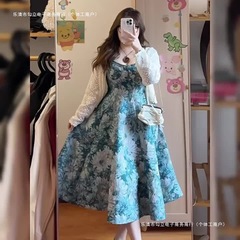 秋季套装女2025新款时尚开衫外套女搭配显瘦碎花吊带连衣裙两件套