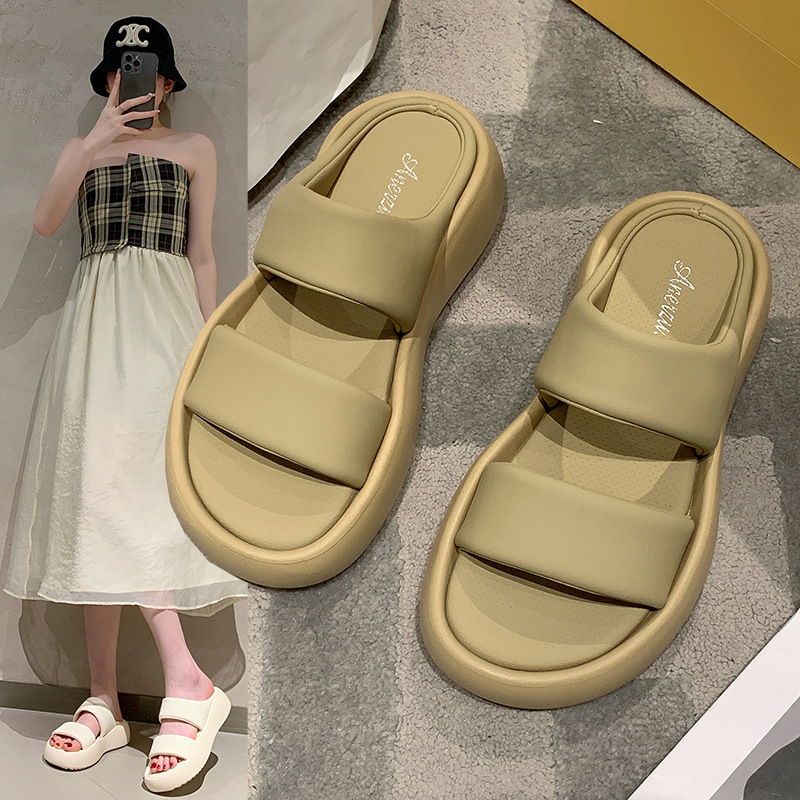 Ultra-soft fashionable women's slippers platform