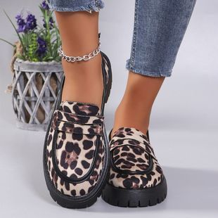 Versatile Large-Size Loafers British Style Fashion New Foreign Trade Women's Suede Shoes 2025