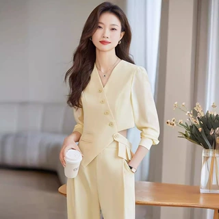浅黄色西装外套女2024夏季新款时尚设计小众西服小个子时尚职业装
