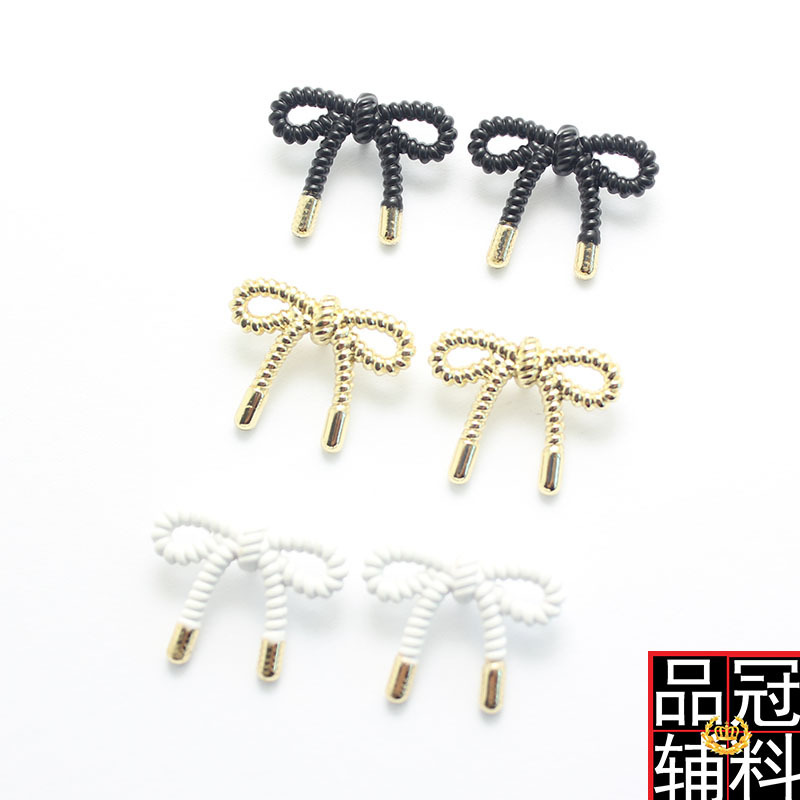 Small fragrant style bow button metal high-end shirt windbreaker small suit decorative buttons hollow 18-25mm Small fragrant style bow button metal high-end shirt windbreaker small suit decorative buttons hollow 18-25mm