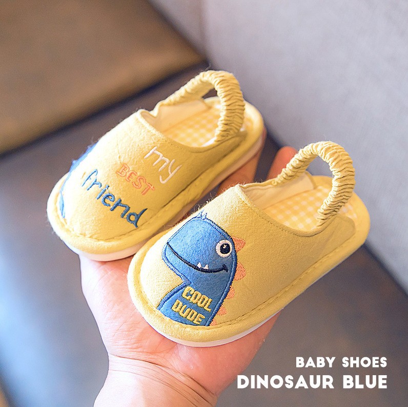 Autumn cartoon men's slippers for boys