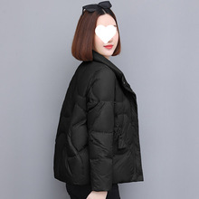 羽绒服女短款2025新款中年大码冬季时尚宽松保暖小个子妈妈装外套