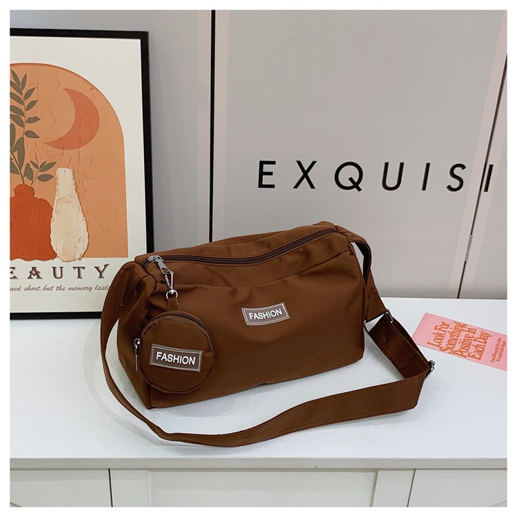 Large Capacity Women's Shoulder Bag Nylon Crossbody Work Bag_voghion.com