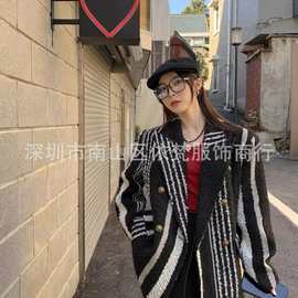 深圳南油高端女装欧美原单宽条撞色复古高级时髦帅气羊毛棉服外套