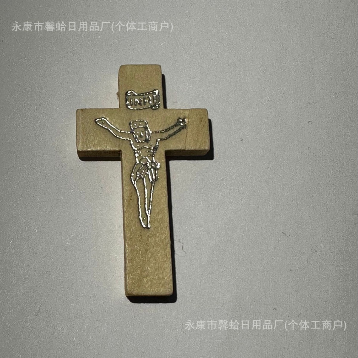 Cruz de madera Artesanía de madera Collar Colgante Accesorios Colgante