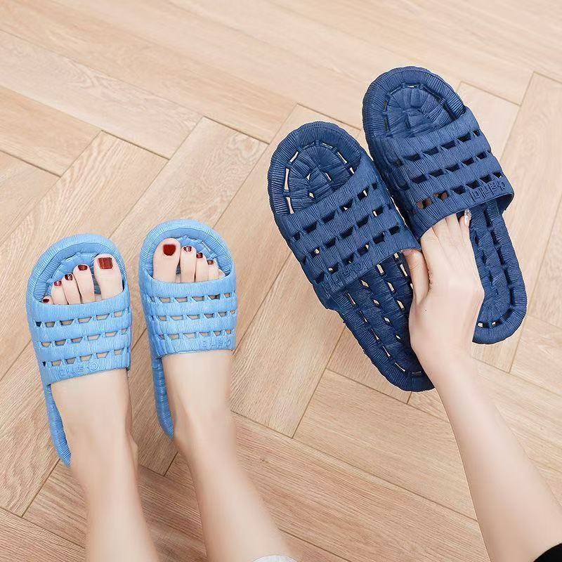 Bathroom Slippers Hollow Hollow Non-slip Deodorant Bath Bath Bathroom Hotel Hotel Thick Bottom Men's Toilet Slippers Bathroom Slippers Hollow Hollow Non-slip Deodorant Bath Bath Bathroom Hotel Hotel Thick Bottom Men's Toilet Slippers