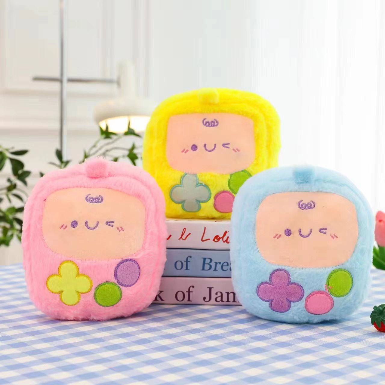 Venta al por mayor 8 pulgadas muñeca captura máquina fábrica felpa juguete muñeca boda actividad lanzando regalo decoración empuje