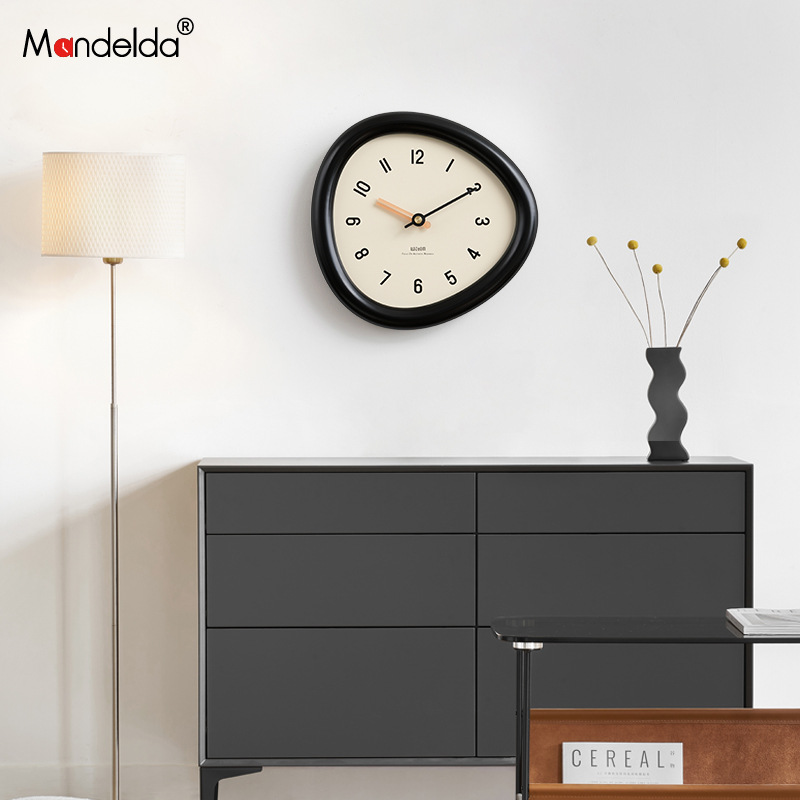 Mandelda Punch-free Modern Simple Wall Clock Living Room Art Creative Restaurant Clock Decorative Wall