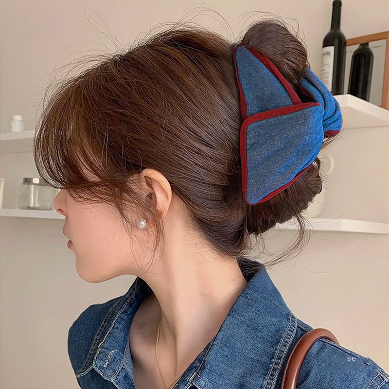 新しいレトロな韓国生地のリボン三角形クリップ女性の大きなヘアクリップ後頭部の髪の量シャーククリップ|undefined