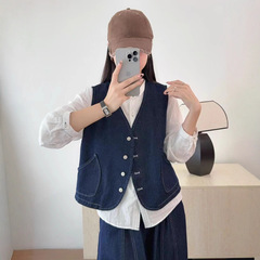 秋季新品小众V领叠穿上衣女复古文艺单排扣牛仔马甲