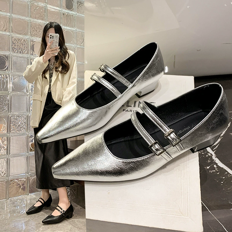 Серебряные туфли с одним ртом женские каблуки весной 2025 новый французский ретро темперамент пригородной маской туфли
