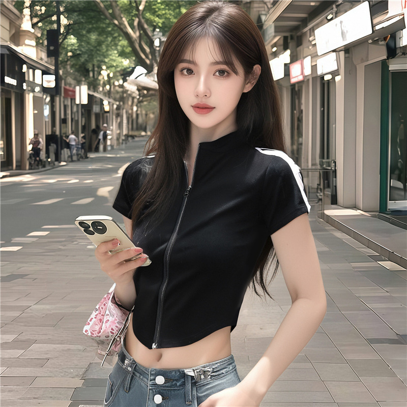 Ai Picture in Stock Summer New Sports Style Zipper Short-Sleeved Tops for Women Black and White Contrasting Strips Slimming Look Short T-Shirts for Women Ai Picture in Stock Summer New Sports Style Zipper Short-Sleeved Tops for Women Black and White Contrasting Strips Slimming Look Short T-Shirts for Women