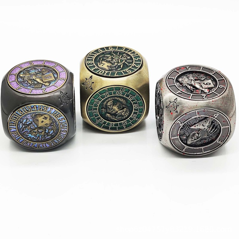 7-in-1DND 回転サイコロ クトゥルフ ドラゴンとダンジョン クロスボーダー ボードゲーム メタルサイコロ 6 面多面体ジャイロ|undefined
