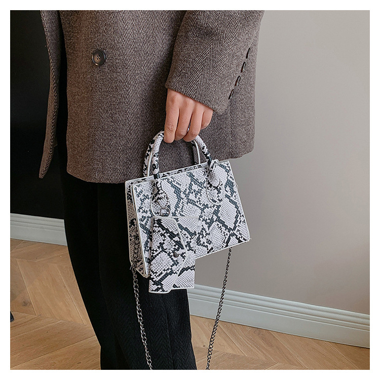 Elegante schlange muster einfache textur handb 2024 neue modische design einzelne schulter crossbody mutter kleine quadratische_voghion.com