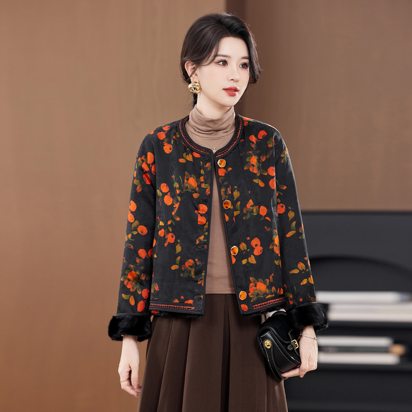 两面穿水貂毛外套女士冬装新款高货轻奢妈妈装复古单排扣印花皮草