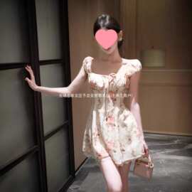 2026新款女春夏欧美风法式性感玫瑰花印花修身吊带蓬蓬裙连衣裙