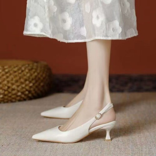 Women's summer new style low-heeled pointed-toe shallow-mouth leather shoes with back strap and closed toe sandals—perfect for moms.