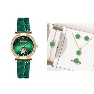 �W�t����G�����b�S�����lŮʿʯӢ�ֱ�Ů���c�Ƥ���W�tͬ��