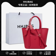 婚包女新娘2025新款大容量高级感年轻小众结婚大气软斜挎红色包包