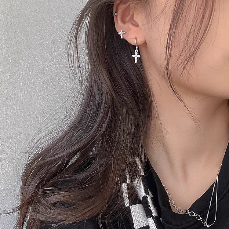 Asymmetric Sweet Cool Style Earrings with Double Cross Design, Fake Double Ear Hole Mosquito Coil Ear Clips for Women, Minimalist Versatile Earrings Asymmetric Sweet Cool Style Earrings with Double Cross Design, Fake Double Ear Hole Mosquito Coil Ear Clips for Women, Minimalist Versatile Earrings