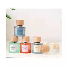 诗芒土耳其宝莉伦敦自然越南女士香水清新持久淡香水批发香氛香型